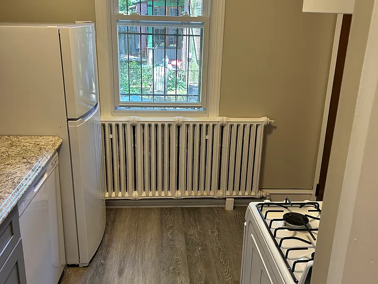 4605 Springfield Ave #1R — Photo 18