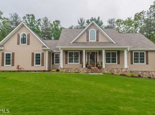 147 Early Sweet Ln, Clarkesville, GA 30523