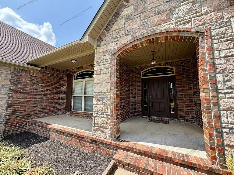 3718 Brighton Pl — Photo 2