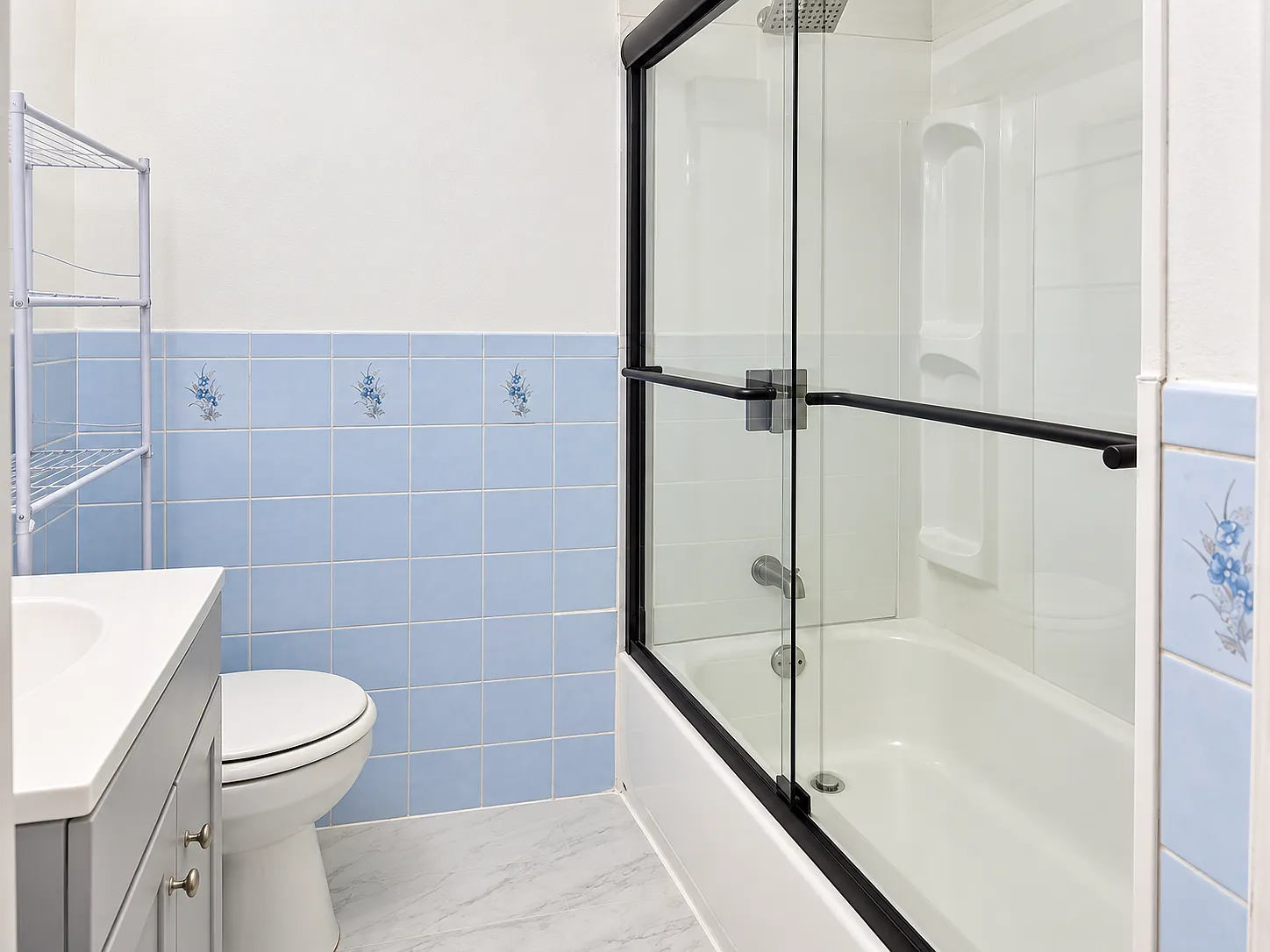205 Seaview Ave — Photo 4