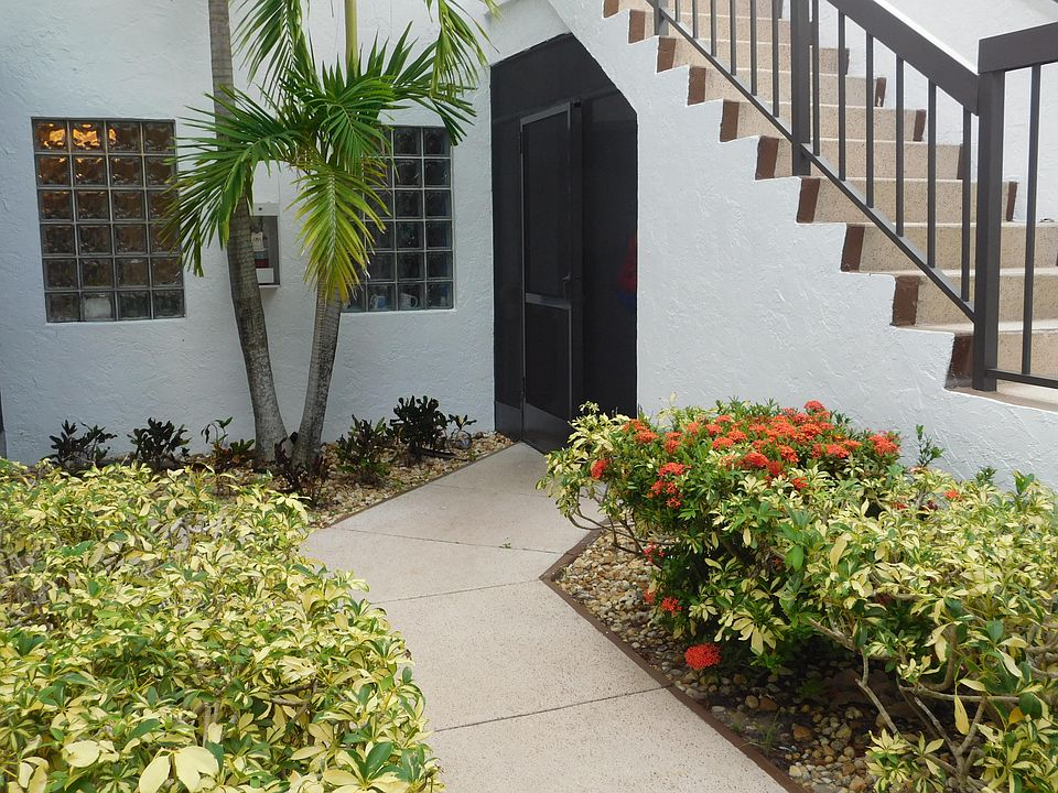1st image of 5415 Verona Dr #A