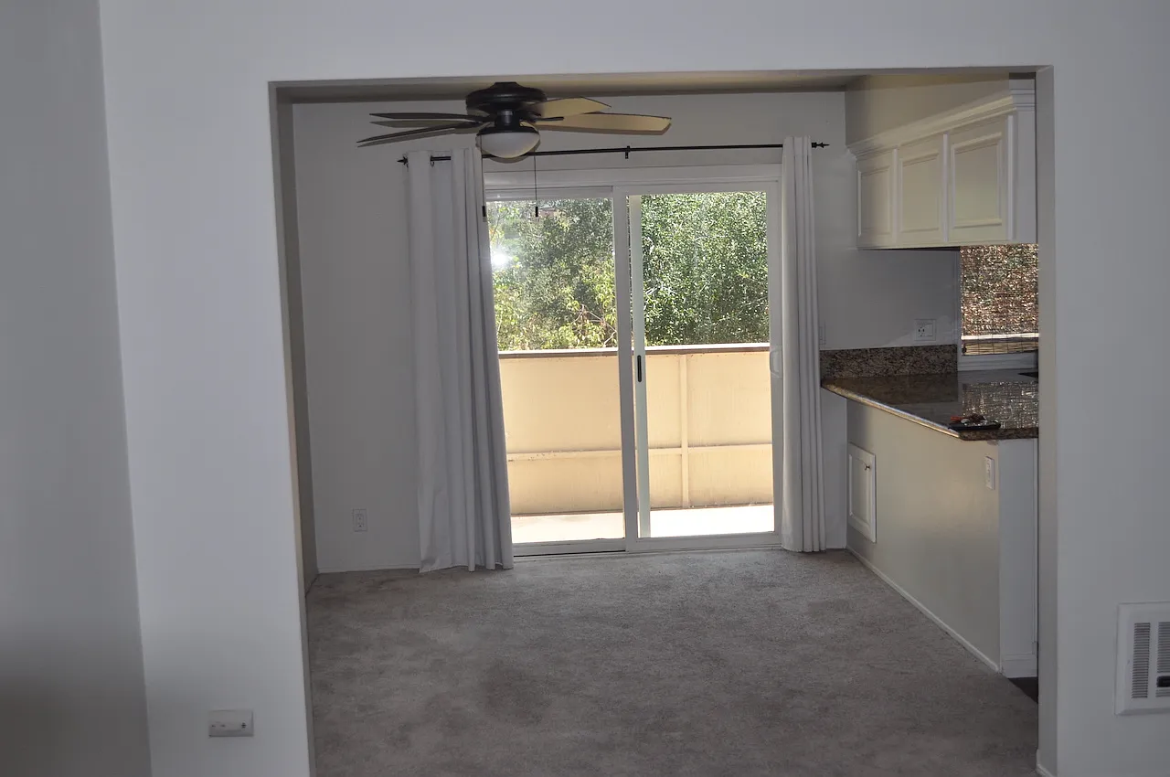 2 bed, 1.5 bath, 1020 sqft, $2,795 — Photo 4