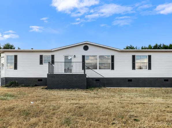5137 Goldfinch Ct, Granite Falls, NC 28630