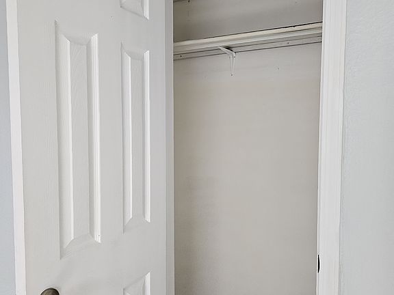 2nd image of 904 SE 69th St