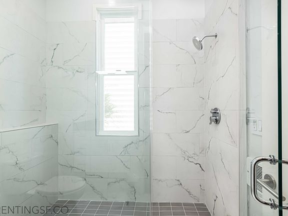 5th image of 2002 Pierce St #1
