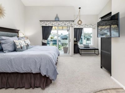 4052 Mahaila Ave UNIT B, San Diego, CA, 92122
