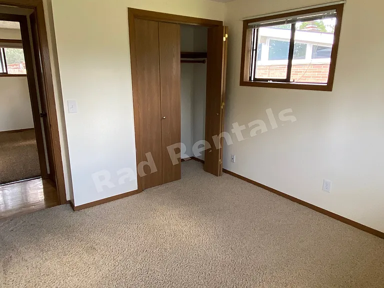 6721 N Stevens St — Photo 14