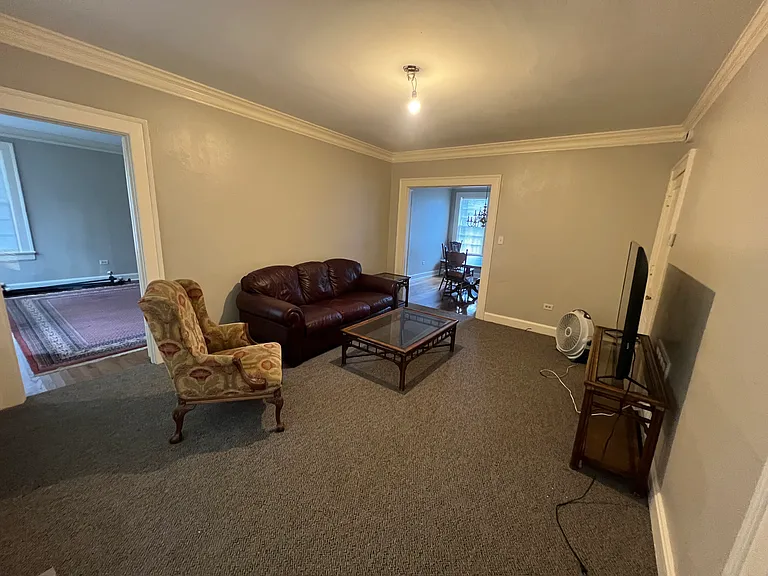 2300 Albert St #2 — Photo 6