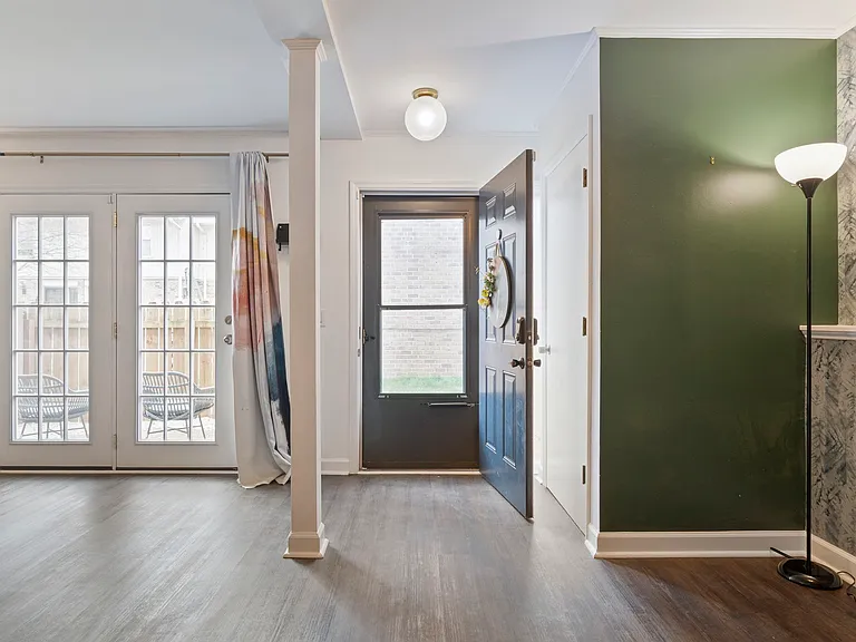 2116 Hobbs Rd #C2 — Photo 5