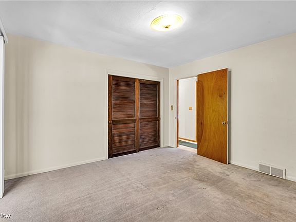 30th image of this home