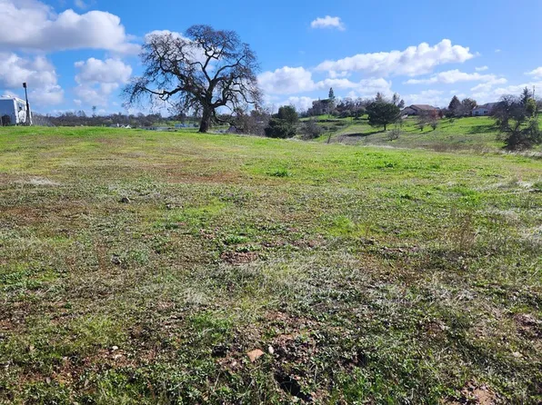 3680 Teepee Ct, Ione, CA 95640