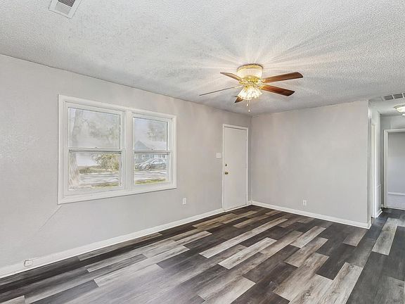 4th image of 5101 S Jade Ave