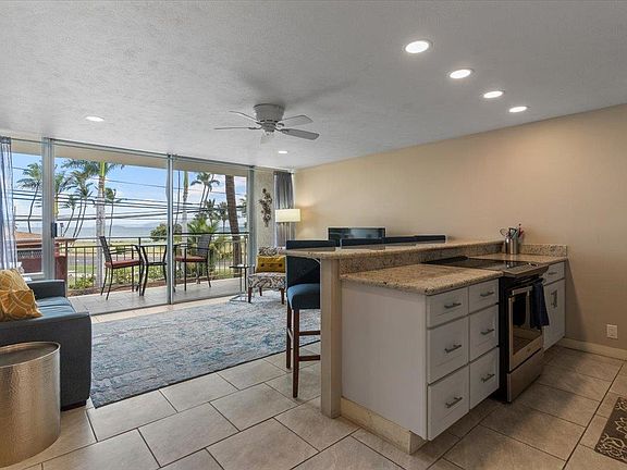5th image of 1993 S Kihei Rd Suite 209
