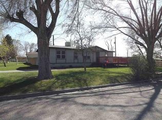 510 Garfield St, American Falls, ID 83211