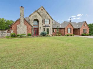 10221 S Triple X Rd, Choctaw, OK 73020
