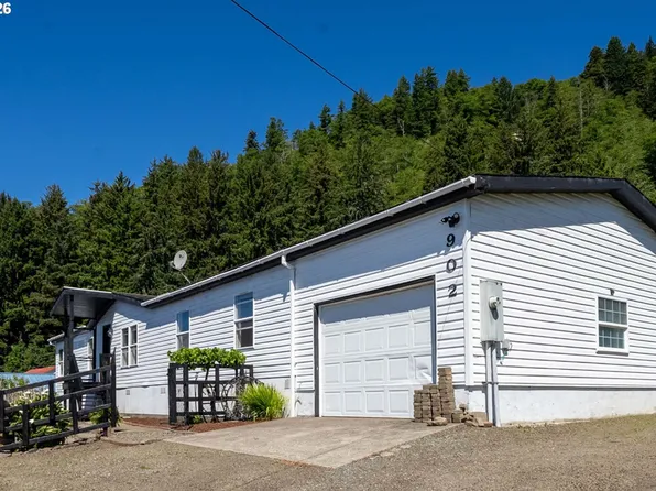 902 Acacia Ave, Garibaldi, OR 97118