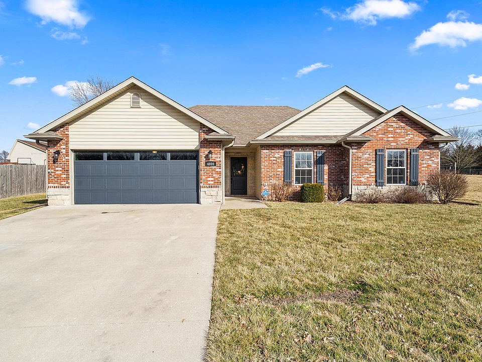 1st image of 4000 Cotton Wood Dr
