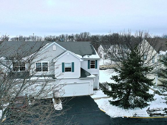 3rd image of 2095 Orchard Ln