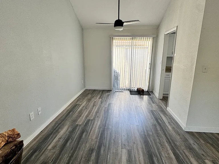 Wagon Wheel Cir — Photo 4