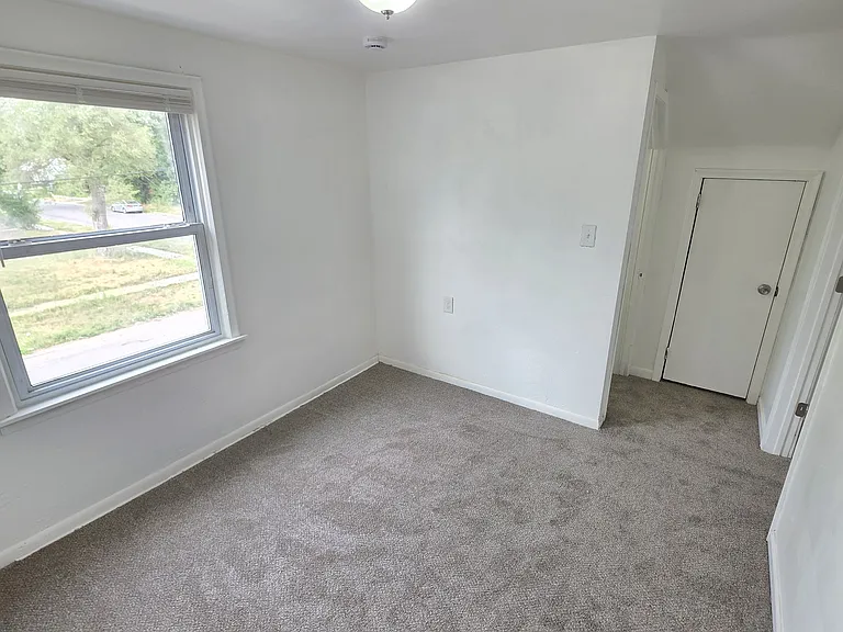 14975 Cheyenne St — Photo 28