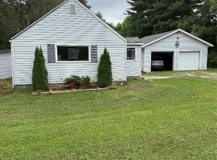 2142 Meadville Rd, Titusville, PA 16354