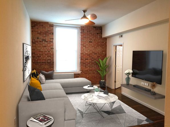 304 N Front St APT D