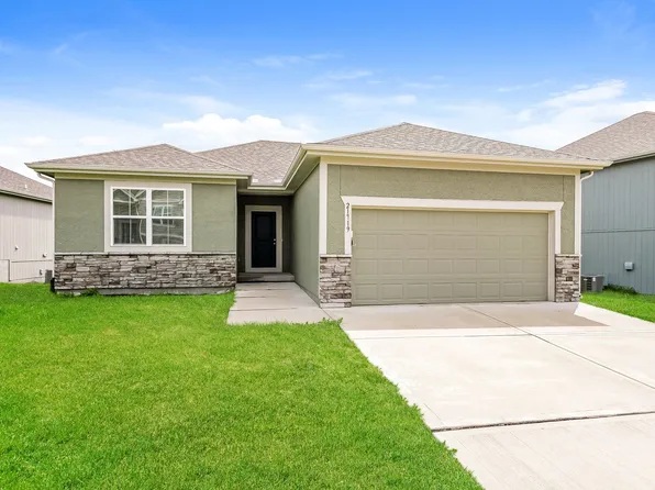21719 North Rdg, Peculiar, MO 64078