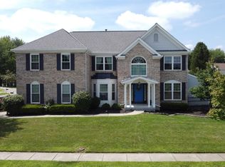 1338 Lakefront Ct, Amelia, OH