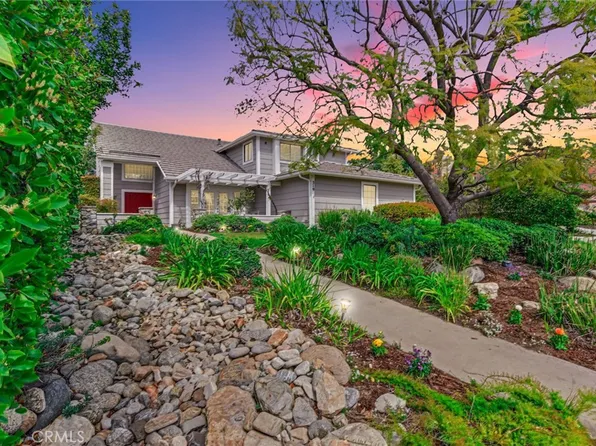 319 E Georgetown Pl, Claremont, CA 91711