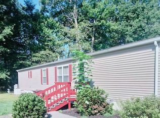16 Hemlock St, Rockland, MA 02370