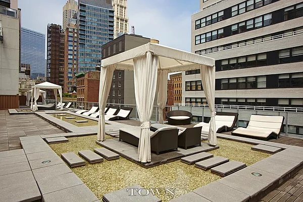 Rented by Town Residential | media 15