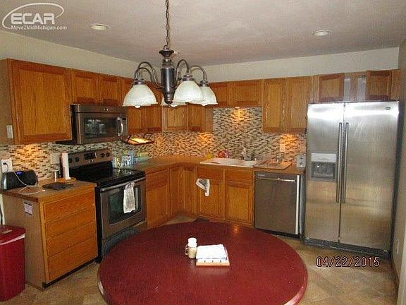4th image of 4677 Webberdale Dr