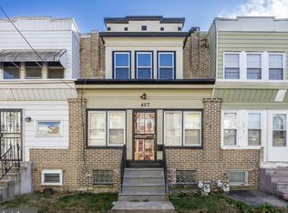 427 Bickley Pl, Chester, PA 19013