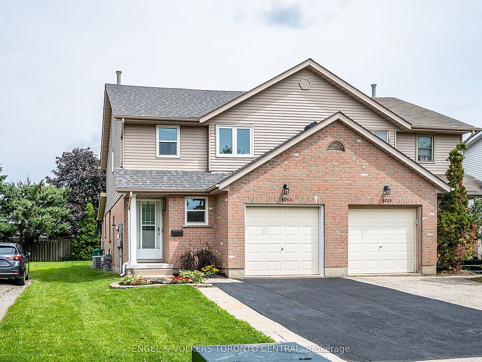 1st image of 601 Pinerow Cres