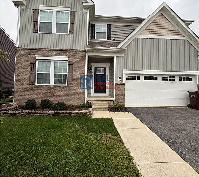 459 Wingate Pl S