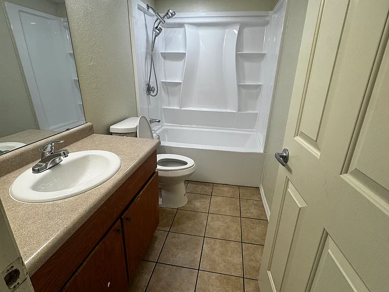 1221 N 36th St #104 — Photo 12
