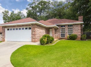 1323 Colgate Dr, Longview, TX 75601