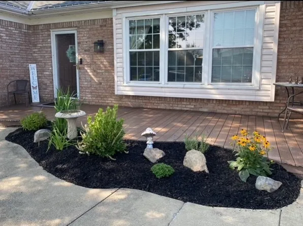 56 S Prince Dr, Depew, NY 14043