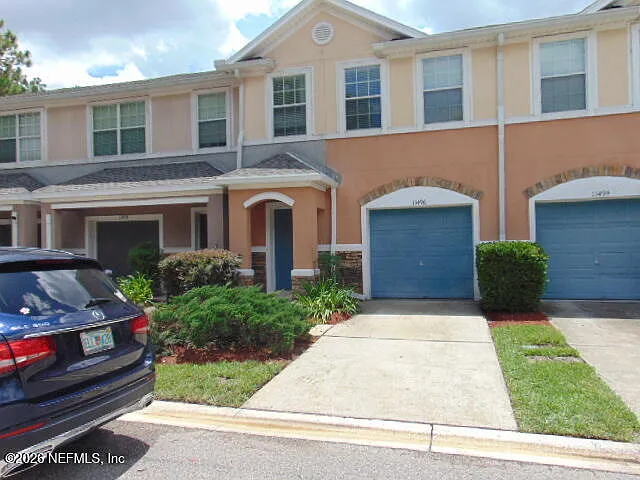 13496 Essence Ct