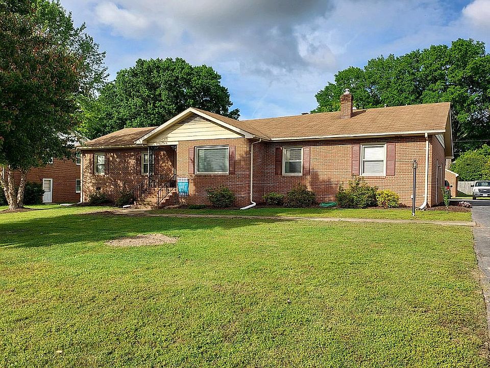 2nd image of 7354 Princess Anne Dr