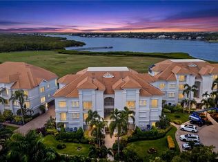 1600 Star Point Ln #2-201, Naples, FL 34112