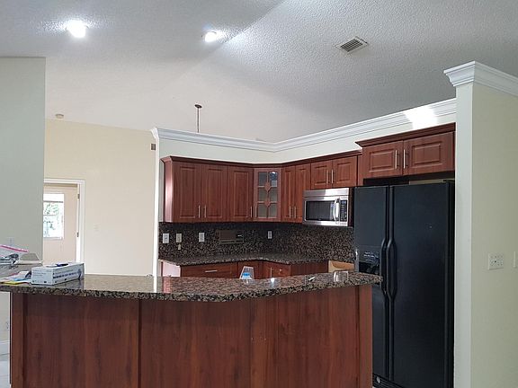 Open Kitchen