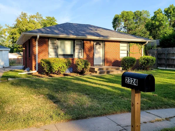 2324 S 38th St, Lincoln, NE 68506