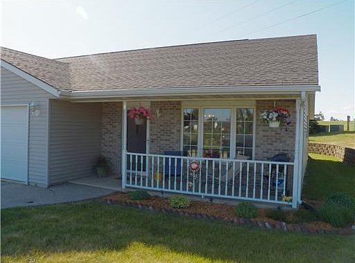 1st image of 102 Richland Ave