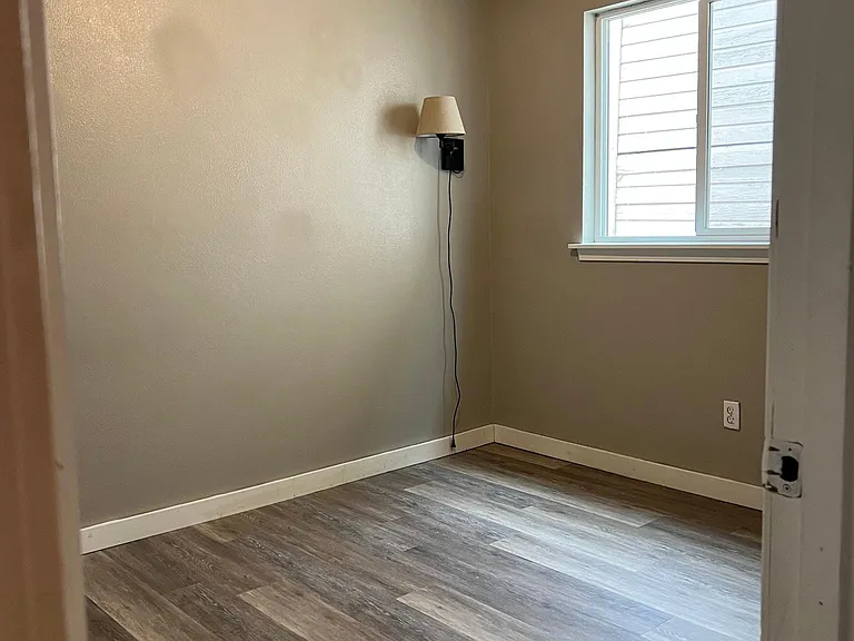 316 Cline Ave — Photo 11