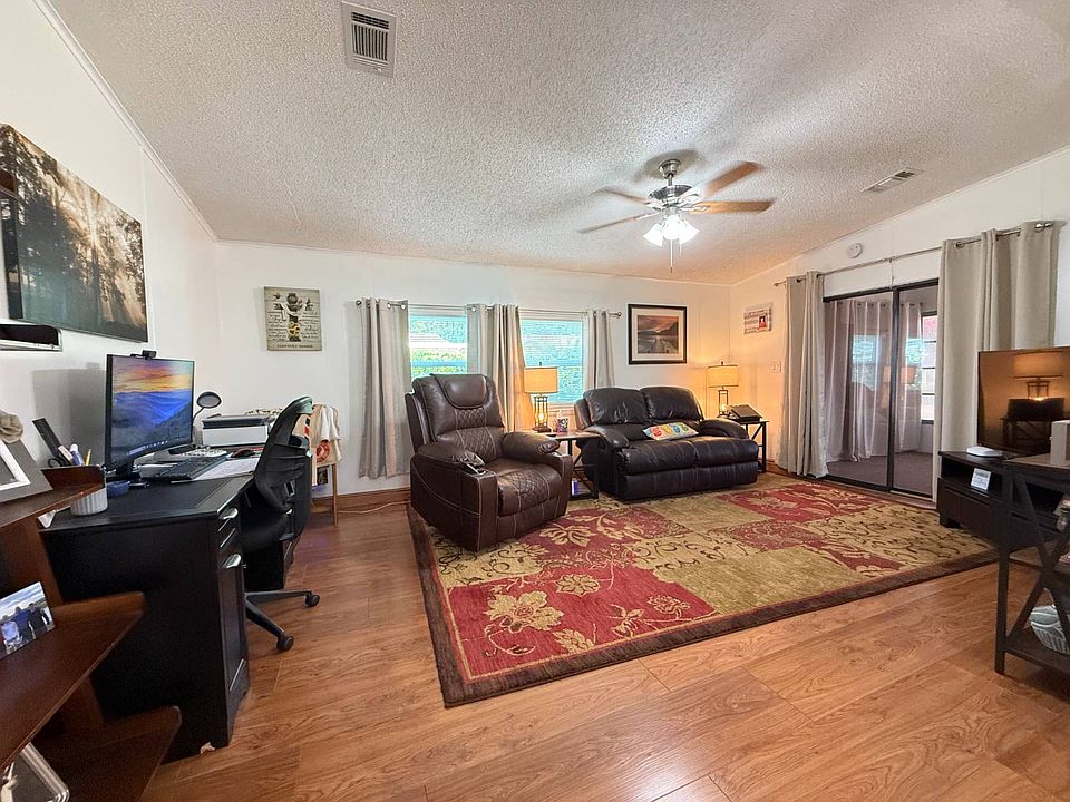 1st image of 3522 Shortcake Ln