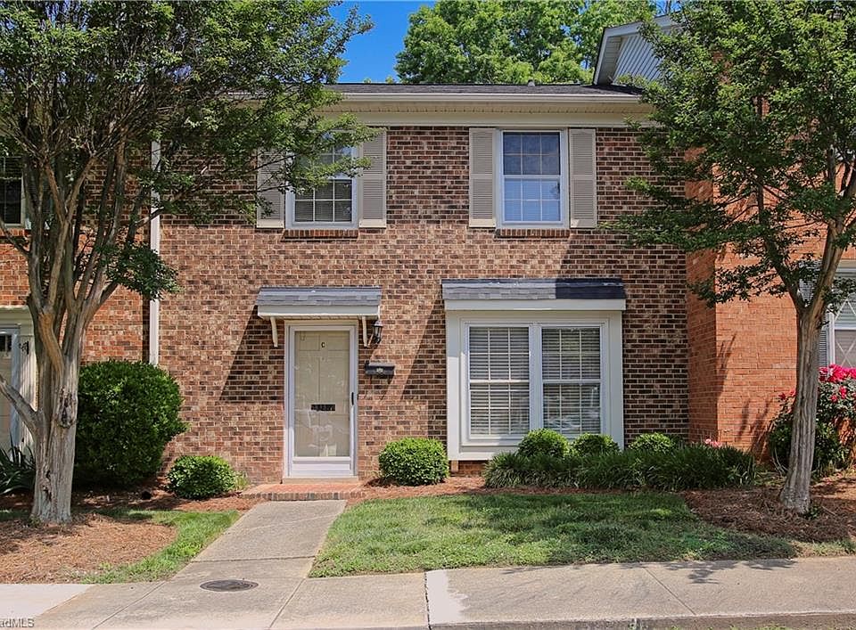 1st image of 3206 Regents Park Ln Unit C