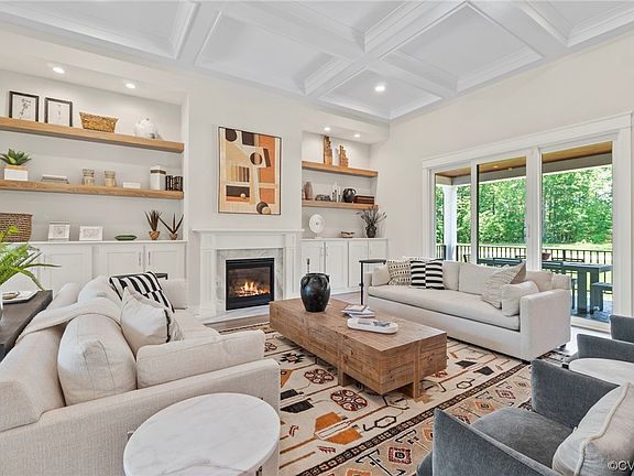 5th image of 9561 Seven Sisters Dr