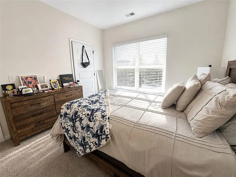 2308 Hastings Manor Ln — Photo 15