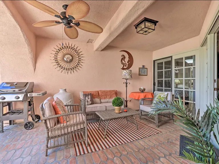 500 E Amado Rd #405 — Photo 1